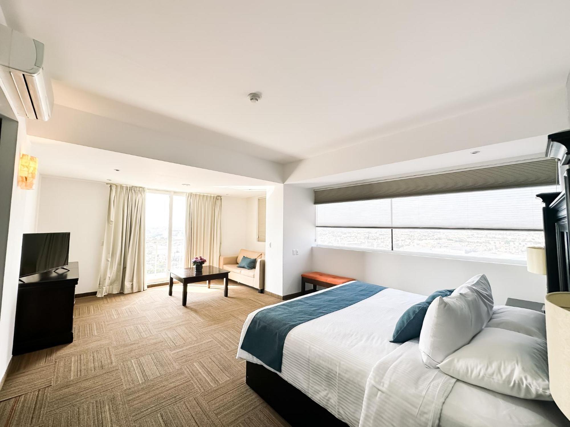 ホテル スタジアム レオン エクステリア 写真 A room at the hotel