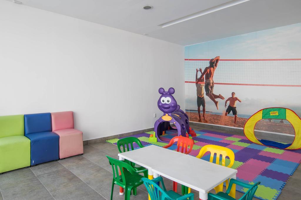 ホテル スタジアム レオン エクステリア 写真 Kids Club
